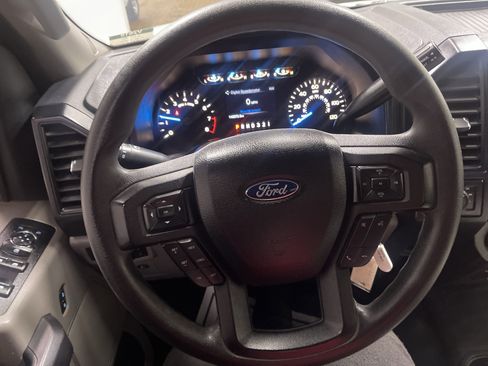 Used 2017 Ford F150 XL w/ Equipment Group 101A Mid image 27