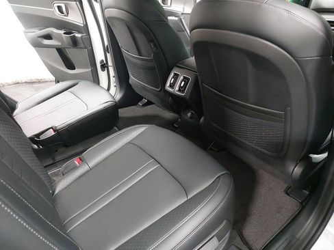 New 2025 Kia Sorento EX image 11