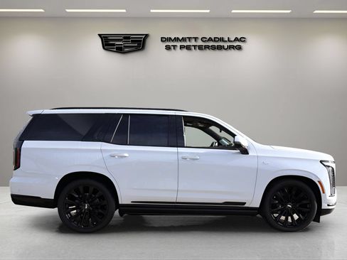 Used 2026 Cadillac Escalade Platinum Sport w/ LPO, ONYX Package AWD/4WD image 6
