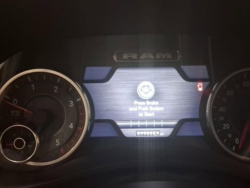 Used 2024 RAM 2500 Laramie image 10