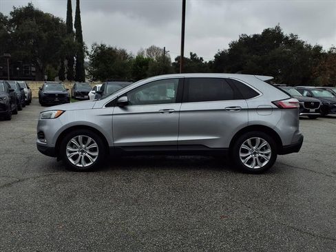 Used 2020 Ford Edge Titanium w/ Equipment Group 301A image 3