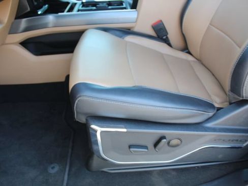 Used 2023 Ford F250 Lariat w/ Lariat Ultimate Package AWD/4WD image 42