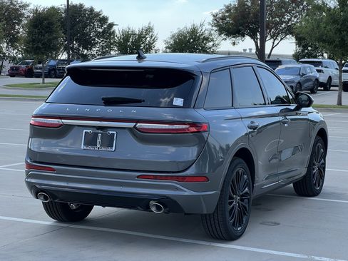 New 2025 Lincoln Corsair Grand Touring w/ Jet Appearance Package image 9