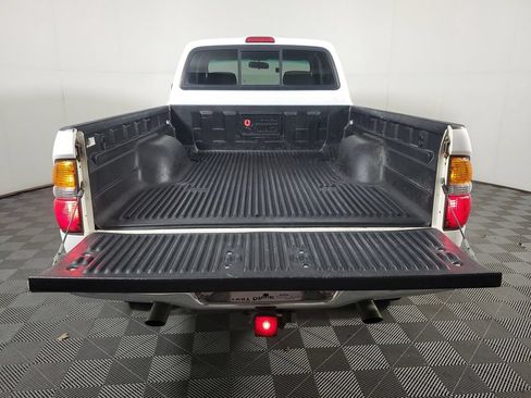 Used 2003 Toyota Tacoma 4x4 Xtracab V6 image 6