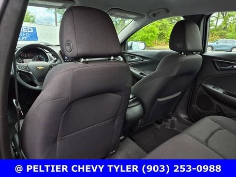 Used 2024 Chevrolet Malibu RS image 32