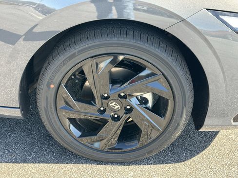 New 2026 Hyundai Elantra SEL Sport Premium image 14