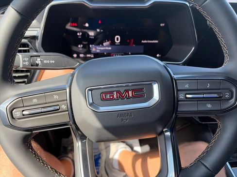 New 2026 GMC Canyon AT4 w/ Nightfall Essentials Package AWD/4WD image 21