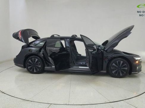 Used 2024 Lucid Air Pure RWD image 74