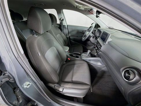 Used 2023 Hyundai Kona SEL AWD/4WD image 29