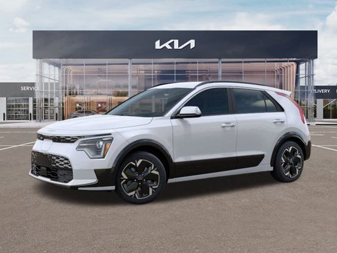 New 2025 Kia Niro Wind w/ Wind Preserve Package image 3