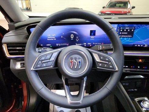 Certified 2024 Buick Envision Avenir image 19