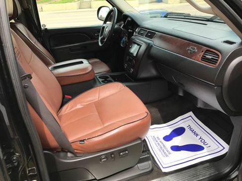 Used 2011 Chevrolet Silverado 1500 LTZ image 19