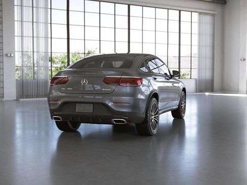 Used 2023 Mercedes-Benz GLC 300 4MATIC Coupe image 24