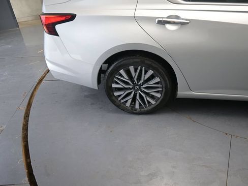 Used 2024 Nissan Altima 2.5 SV FWD image 20