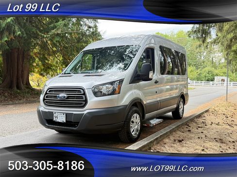 Used 2017 Ford Transit 150 XL image 5