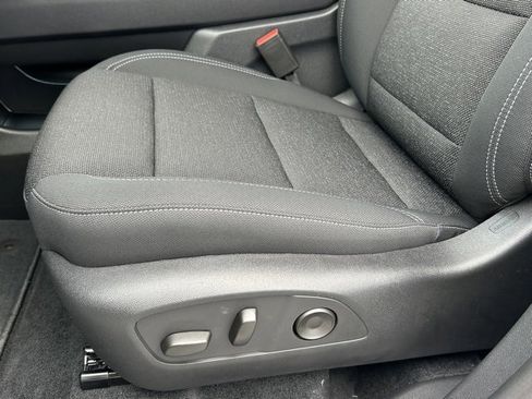 New 2026 Chevrolet Traverse LT w/ Driver Confidence Package image 24