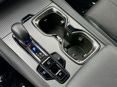 Certified 2023 Lexus RX 500h F Sport image 17