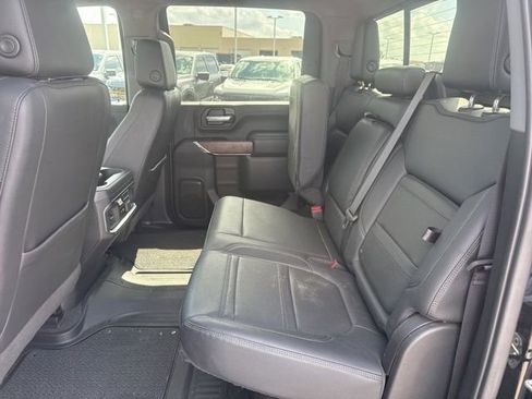 Used 2023 GMC Sierra 2500 Denali w/ Denali Black Diamond Edition image 25