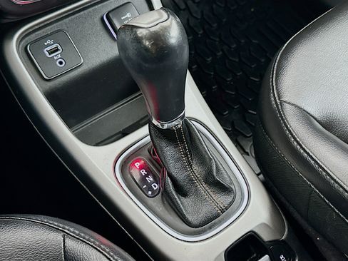 Used 2018 Jeep Compass Latitude w/ Popular Equipment Group image 23