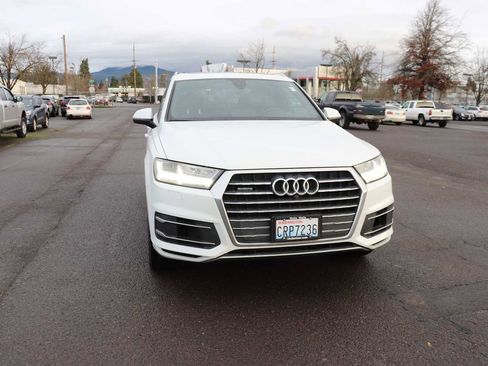 Used 2019 Audi Q7 3.0T Premium Plus w/ Premium Plus Package image 3