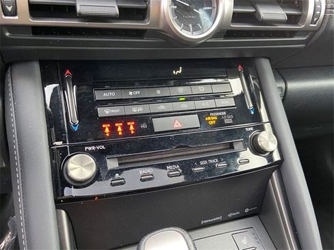 Certified 2022 Lexus IS 350 F Sport image 22