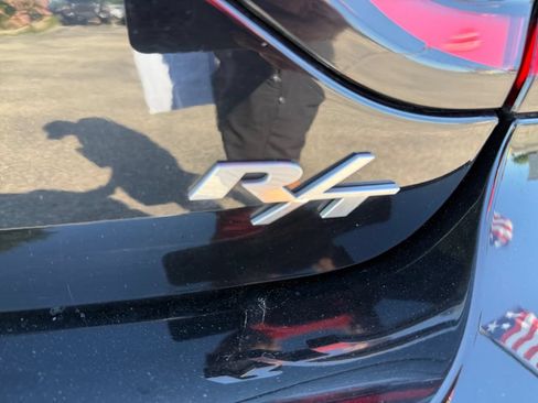 Used 2016 Dodge Charger R/T w/ Plus Group RWD image 43