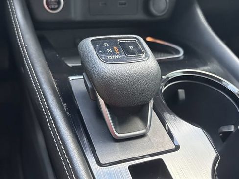 Used 2021 Nissan Rogue Platinum FWD image 8