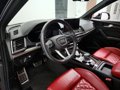 Used 2022 Audi SQ5 Prestige w/ Prestige Package AWD/4WD image 13