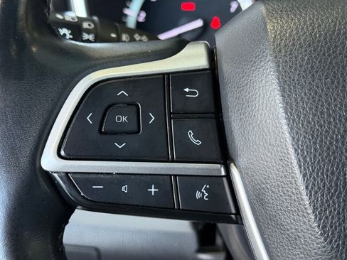 Certified 2022 Toyota Highlander XLE image 25