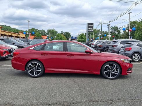 Used 2018 Honda Accord Sport image 8