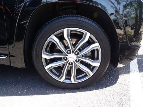 Used 2018 GMC Terrain Denali w/ Advanced Safety Package image 7