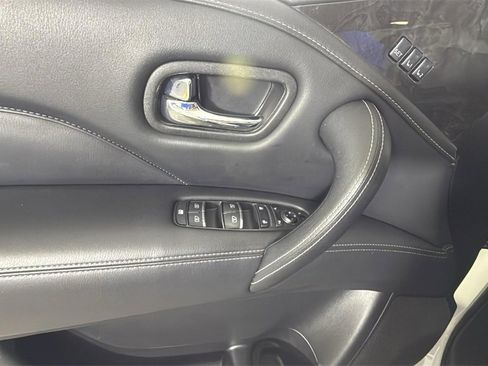 Used 2024 INFINITI QX80 Luxe image 24