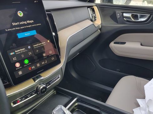 New 2026 Volvo XC60 B5 Plus w/ Protection Package Premier image 23