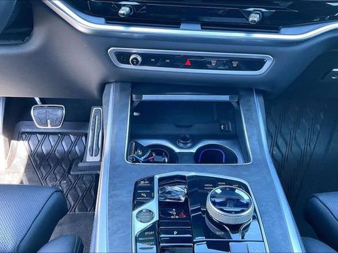 Used 2024 BMW X7 M60i w/ Executive Package AWD/4WD image 33