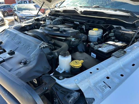 Used 2018 RAM 3500 Tradesman w/ Popular Equipment Group image 44