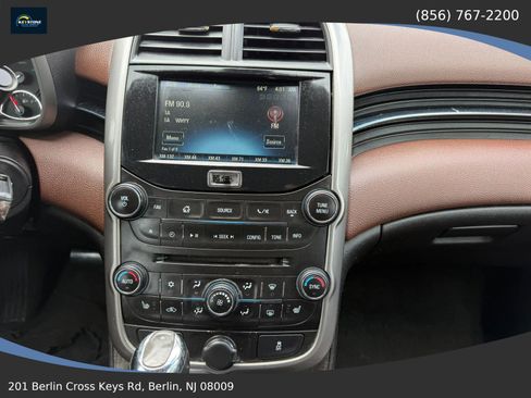 Used 2015 Chevrolet Malibu LTZ FWD image 22