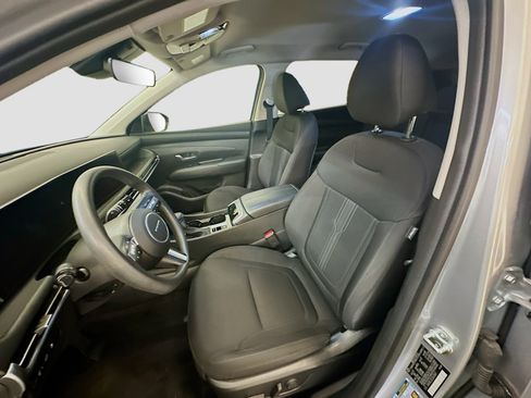 Used 2025 Hyundai Tucson SEL AWD/4WD image 13