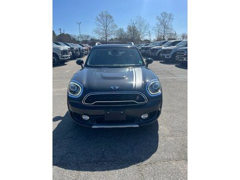 Used 2018 MINI Cooper Countryman S image 2