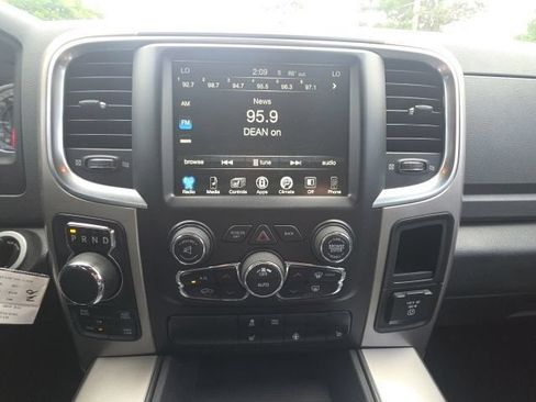 Used 2017 RAM 1500 Big Horn AWD/4WD image 15