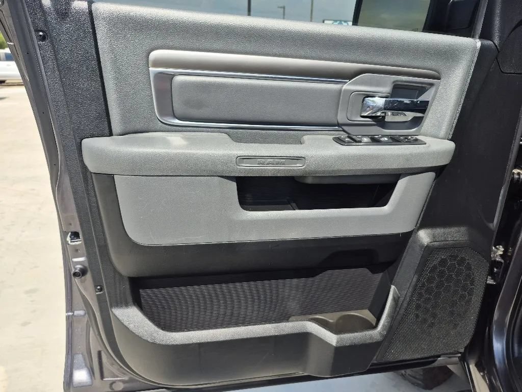 Used 2016 RAM 1500 Big Horn AWD/4WD image 15
