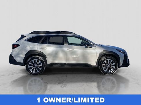Used 2023 Subaru Outback Limited image 10