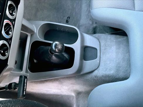 Used 2008 Toyota Tacoma 4x4 Regular Cab image 11