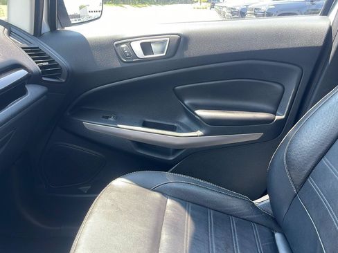 Used 2019 Ford EcoSport Titanium FWD image 30
