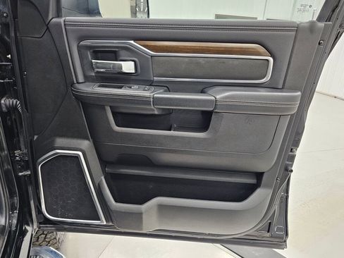 Used 2022 RAM 2500 Laramie image 25