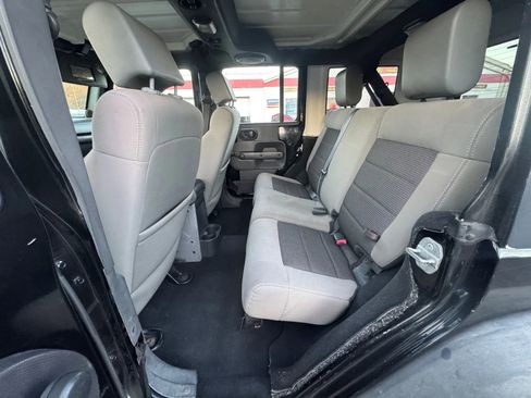 Used 2010 Jeep Wrangler Unlimited Sport w/ Trailer Tow Group image 6