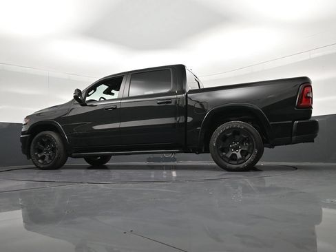 Used 2025 RAM 1500 Big Horn RWD image 32