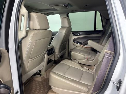 Used 2018 Chevrolet Tahoe Premier AWD/4WD image 31
