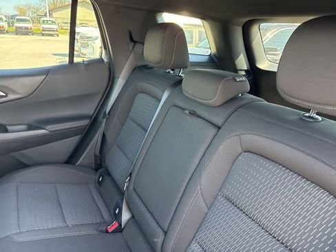 Used 2026 Chevrolet Equinox LT FWD image 17