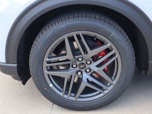 New 2026 Ford Explorer ST-Line RWD image 20
