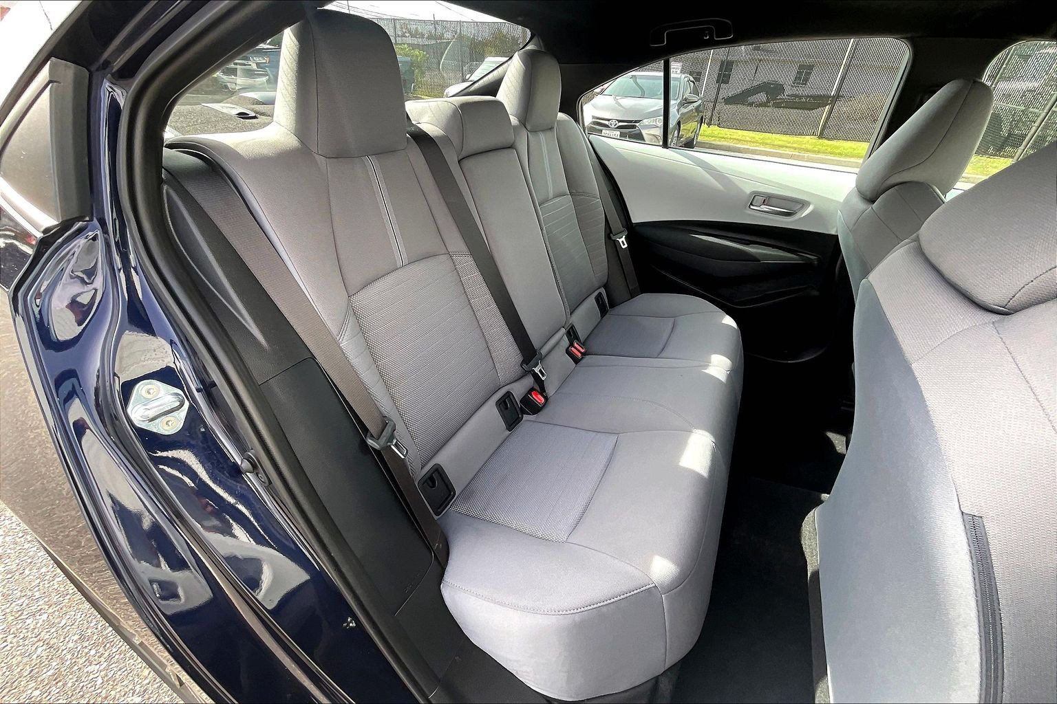 Used 2026 Toyota Corolla SE FWD image 31